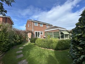 Photo 18- click for photo gallery